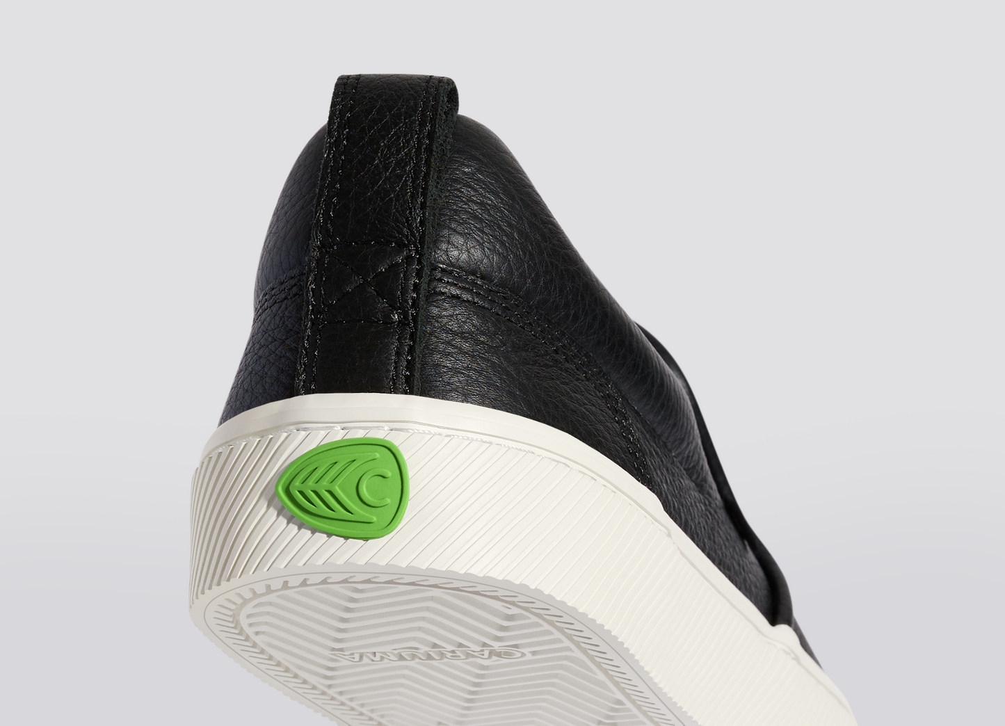 SLIP-ON Černé prémiové kožené tenisky