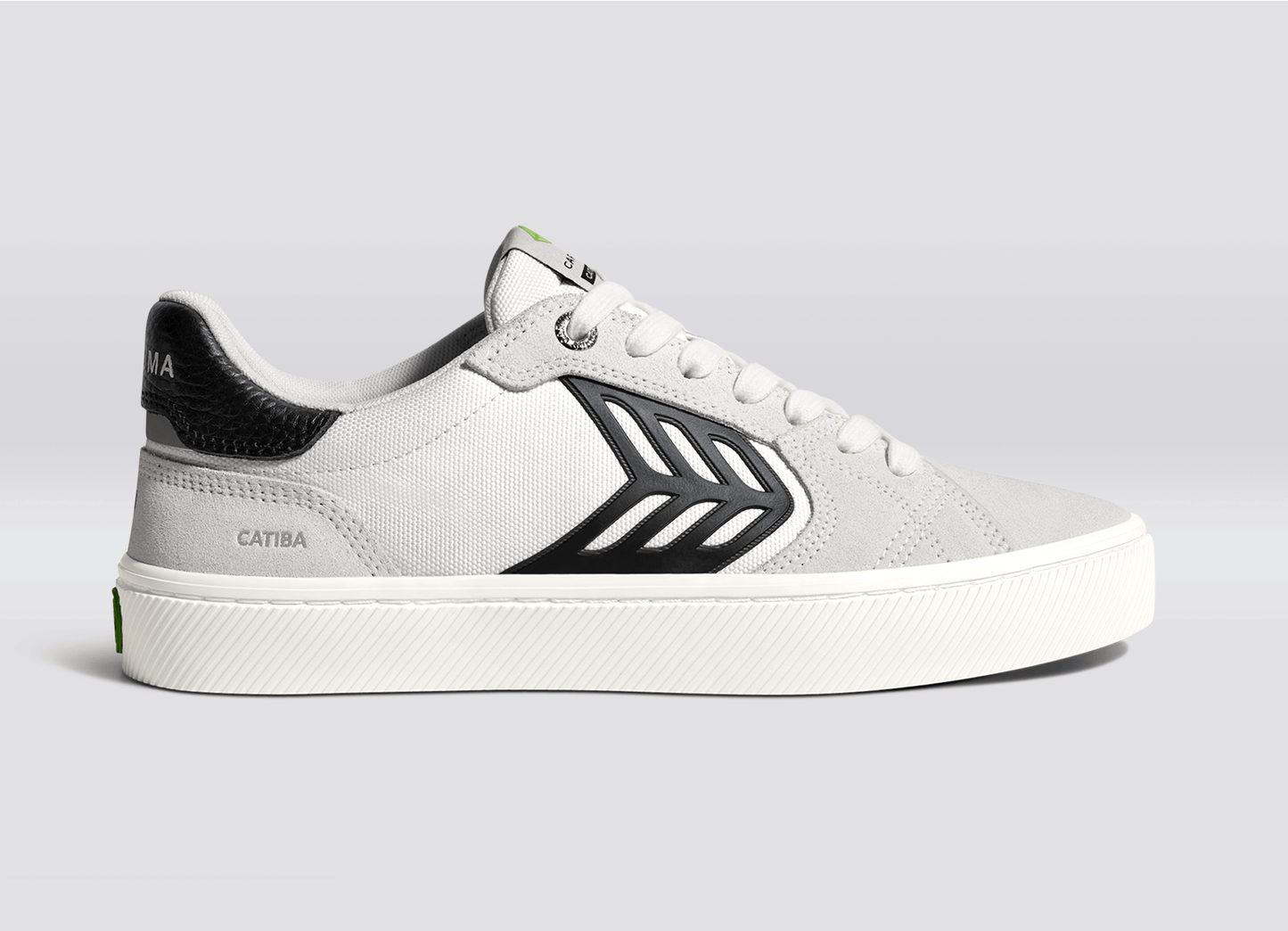 CATIBA PRO 2.0 Smoke White Suede Off-White Cordura Black Logo Sneaker